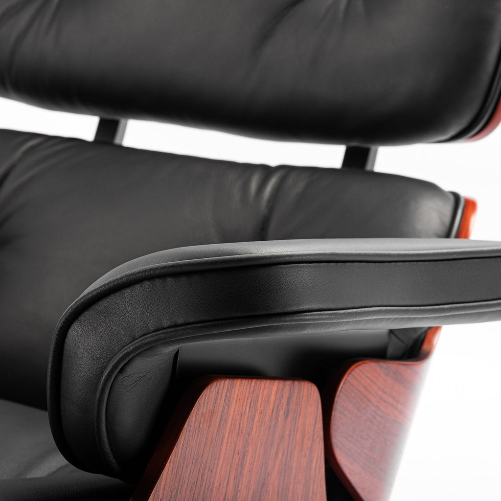 Olied Palisander Plywood Lounge Chair and Ottoman - Eames Replica